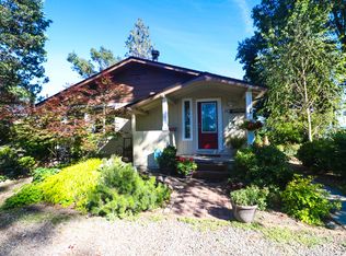 711 Gibbon Rd, Central Pt, OR 97502