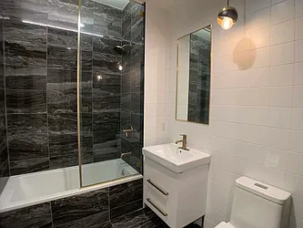 Rented by Tapiro Realty