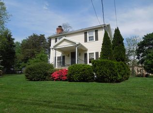 760 S 20th St, Purcellville, VA 20132