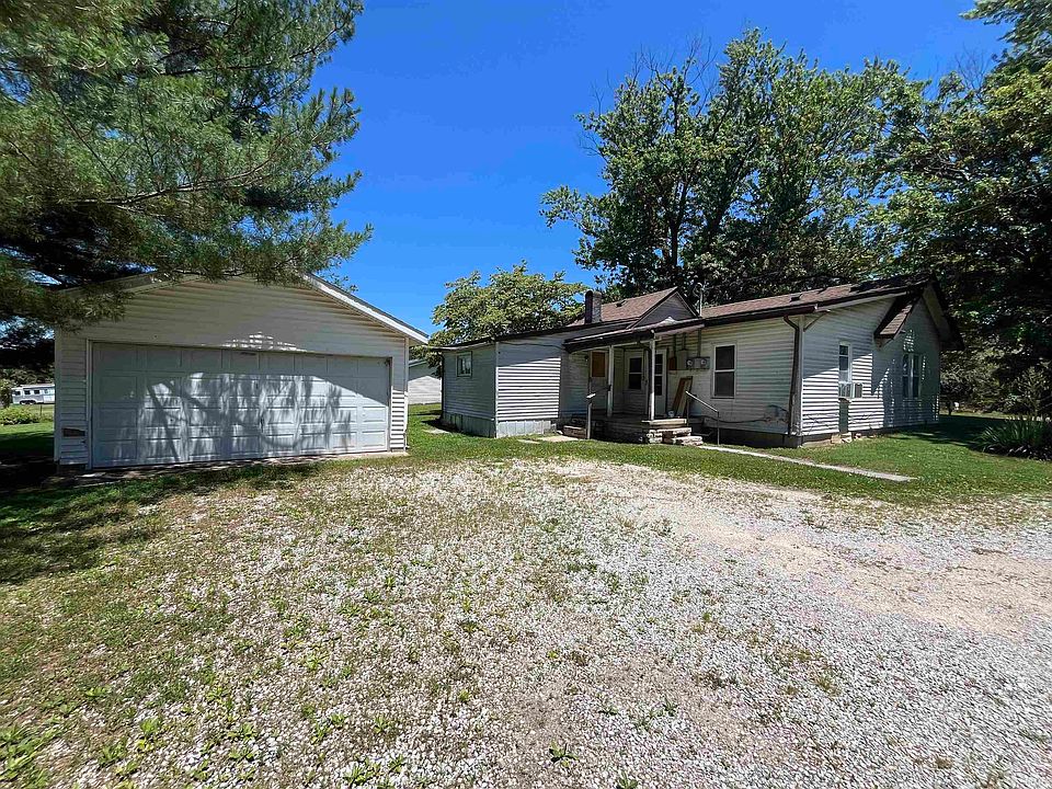 2nd image of 2501 N Smith Pike