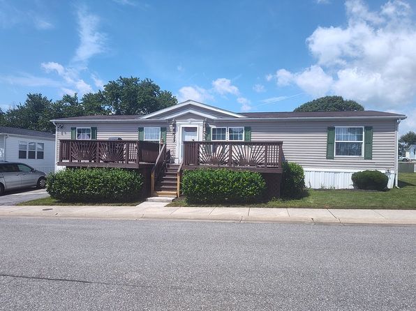 8413 Heartwood Rd