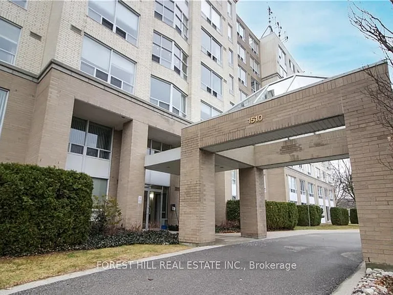 1510 Richmond St N #110 — Photo 2