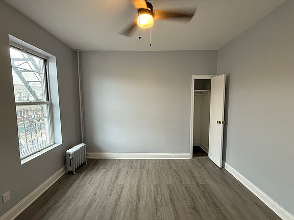 5th image of 1906 W 9th St APT 7
