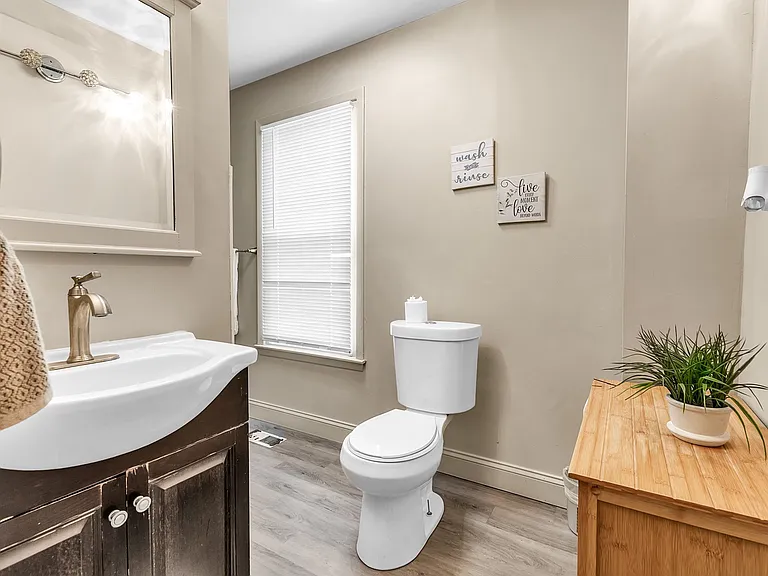 22 B St #22 — Photo 10