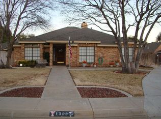 1300 Castleford Rd, Midland, TX 79705