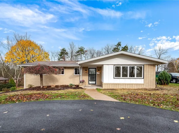 418 Cherokee Dr, Butler, PA 16001