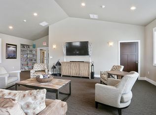 W6343 Sonny Dr APT 4, Menasha, WI 54952