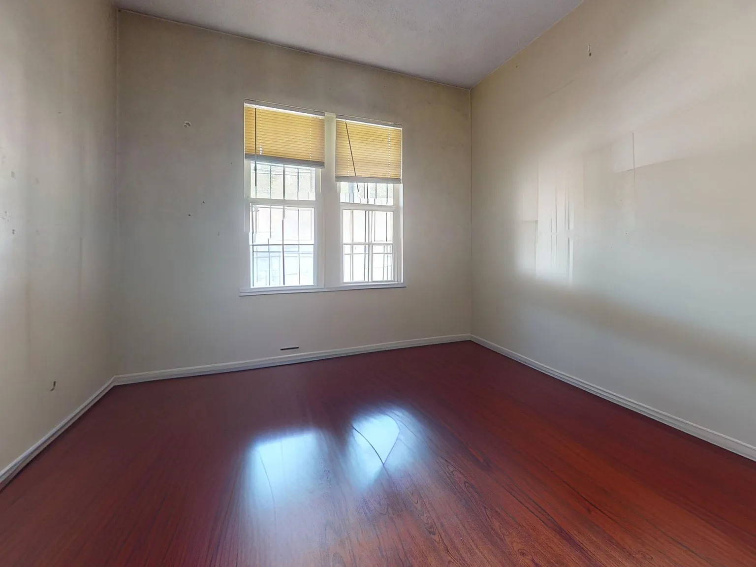 18 South Huntington Ave. #2 Jamaica Plain — Photo 2