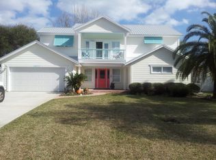 1821 Sea Oats Dr, Atlantic Beach, FL 32233