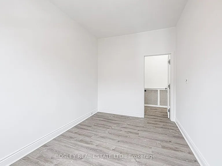 413 Crawford St — Photo 19
