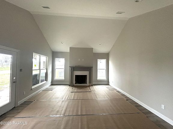 4th image of 203 Central Village Way