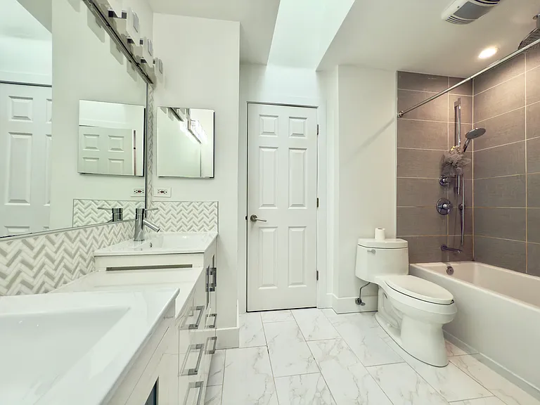 917 Carlisle Ave — Photo 17