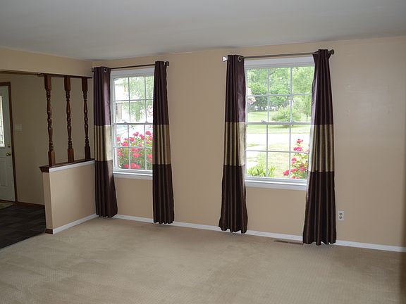 Spacious Living Room