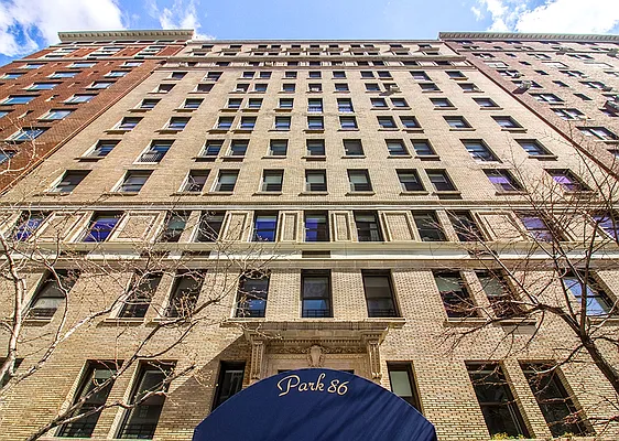 Rented by Mirador Real Estate | media 33