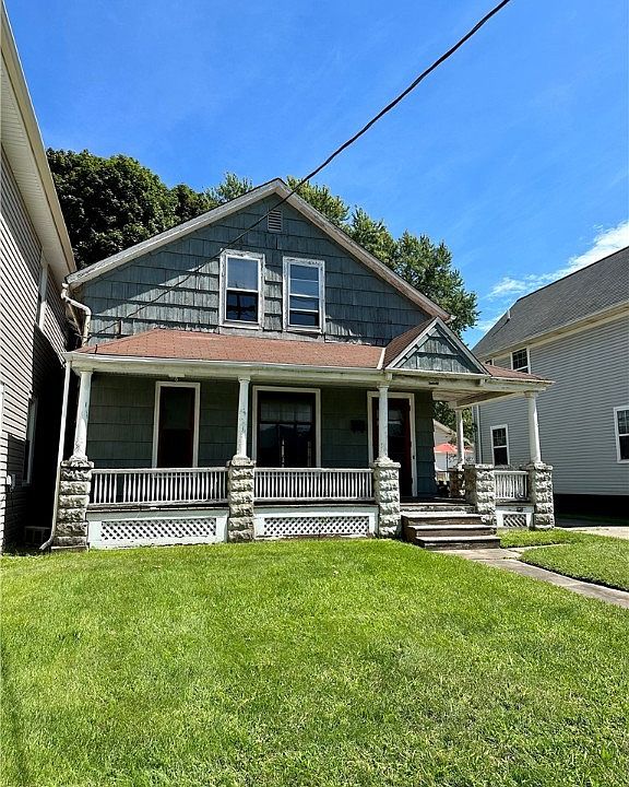 1st image of 1797 W 54th St