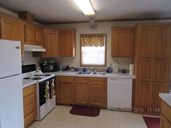 3rd image of 1042 Jones Ave