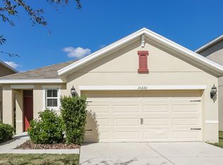 10220 Mangrove Well Rd, Sun City Center, FL 33573