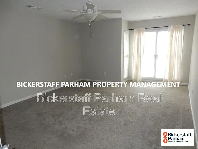 7455 McKee Rd — Photo 8