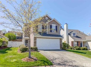 9832 Treymore Dr, Raleigh, NC 27617