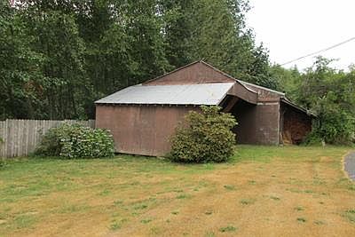 4th image of 4035 Black Lake Blvd SW