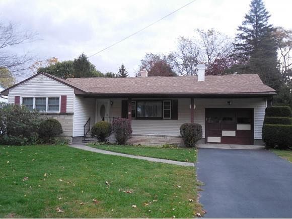 1st image of 15 John St