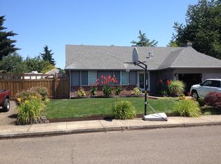 2095 Cosmoledo St, Eugene, OR 97402