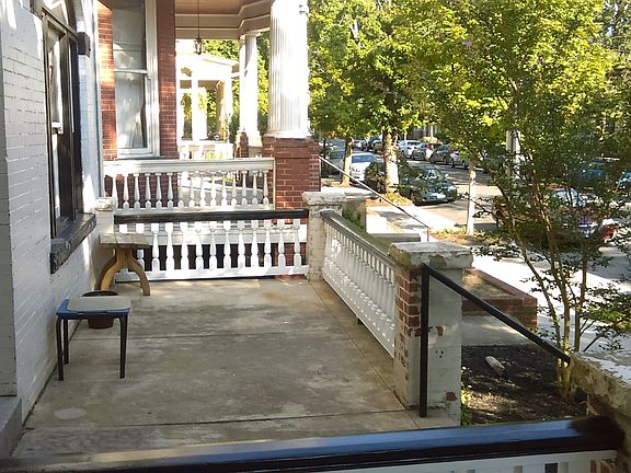 2nd image of 1639 W Grace St