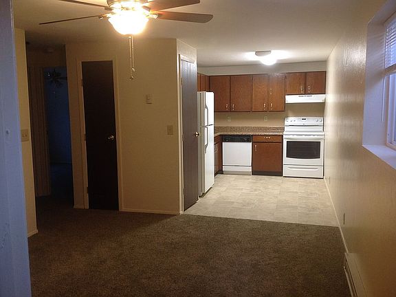 2nd image of 240 Shoshone Ave #4