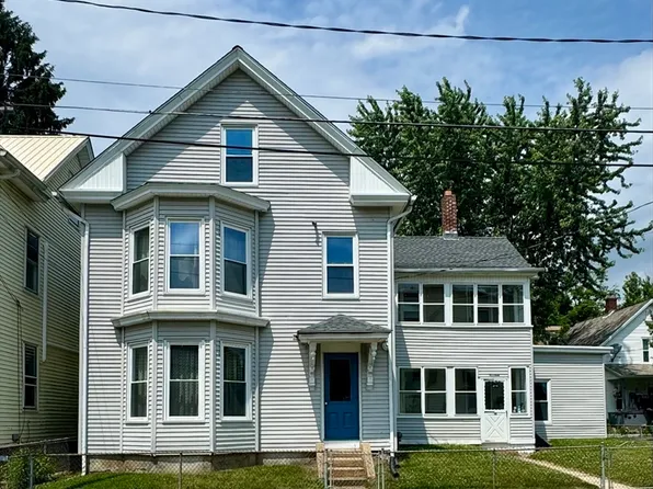 14 Grant St, South Hadley, MA 01075