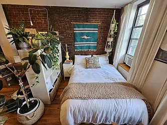 Rented by City Barn Realty Inc