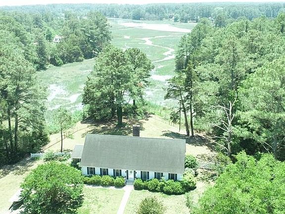 2nd image of 24385 Dix Farm Dr