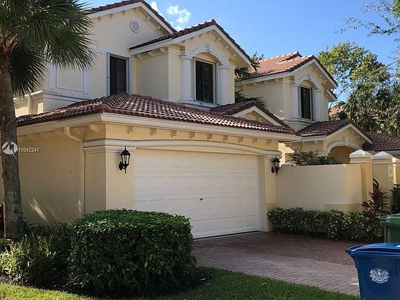 2nd image of 1621 Passion Vine Cir #1621