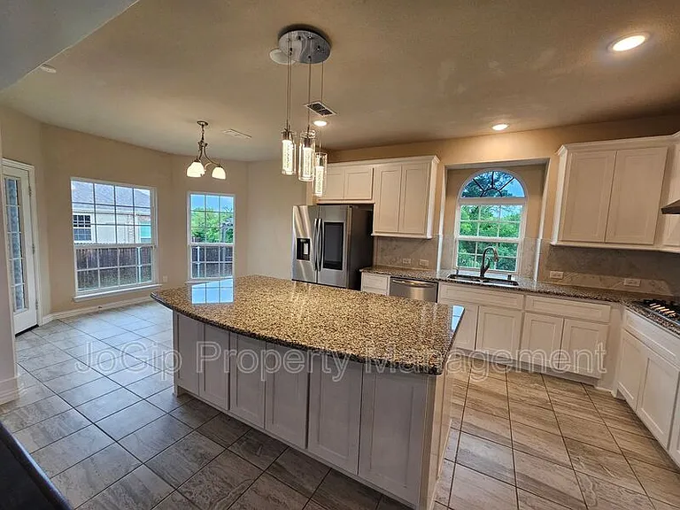 4318 Egret Ct — Photo 14