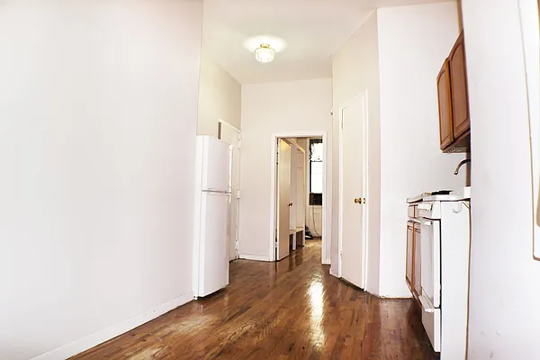 Rented by Nooklyn NYC LLC | media 19