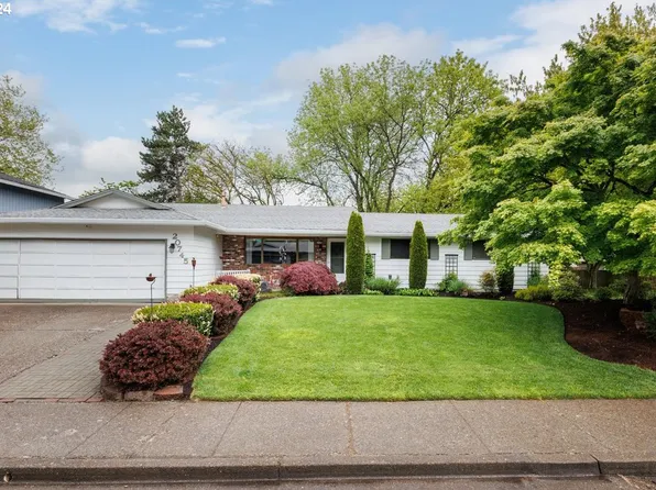20745 SW Vienna Dr, Beaverton, OR 97078