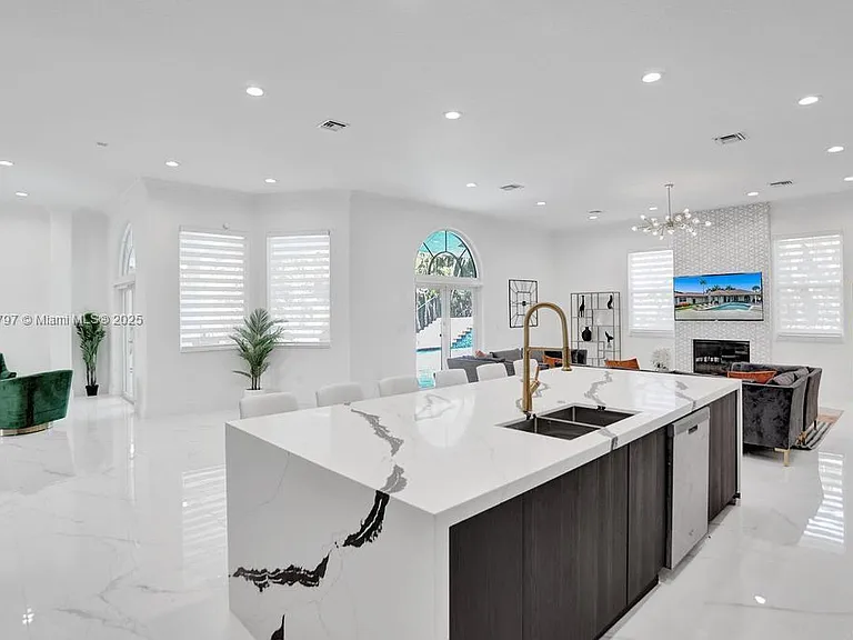 3152 SW 147th Ave — Photo 48