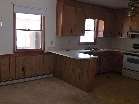 5th image of 117 Howard Rd