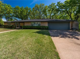 1500 W Murray St, Denison, TX 75020