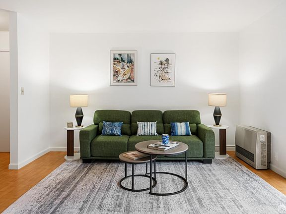 3rd image of 30 Quickstep Ln APT 2
