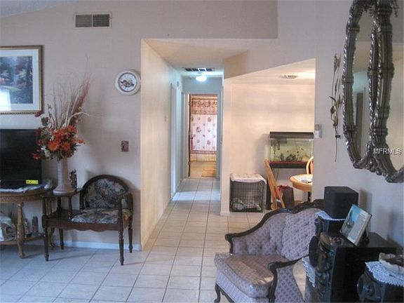 5th image of 6950 71st Ave N