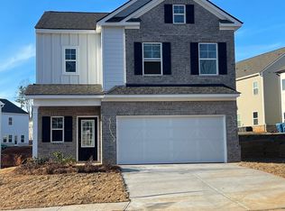 5184 Aylesbury Ct, Hoschton, GA 30548