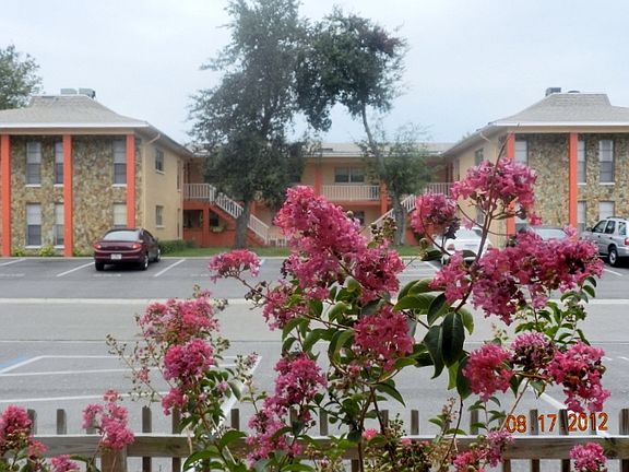 4th image of 3445 Gardenia Pl APT 106