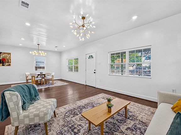 4th image of 4401 Hain St