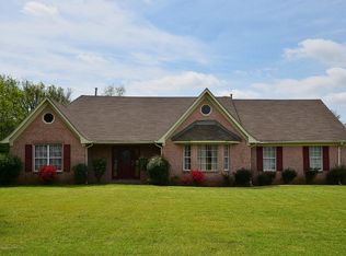 10671 Stark Acres Rd, Olive Branch, MS 38654