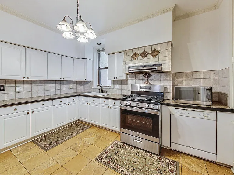 2446 N California Ave #1 — Photo 17