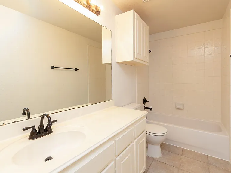 18611 Polo Meadow Dr — Photo 34