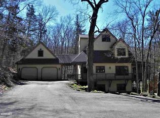 12 Brook Ln, Galena, IL 61036