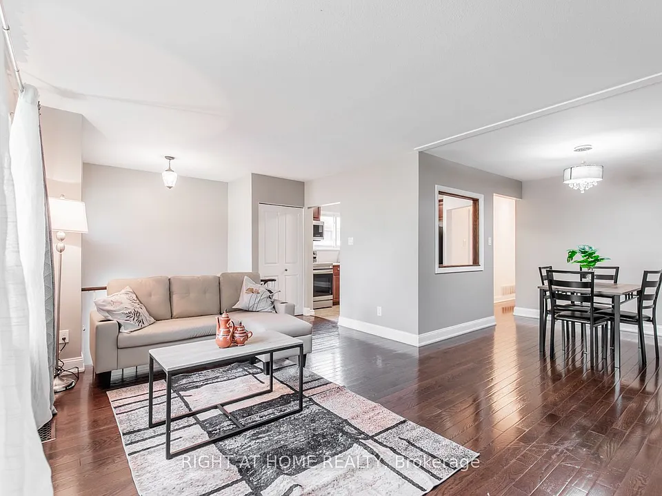 12 Murellen Cres