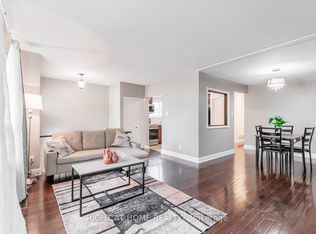 12 Murellen Cres, Toronto, ON M4A2K5
