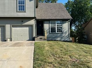 6621 W 150th St, Overland Park, KS 66223